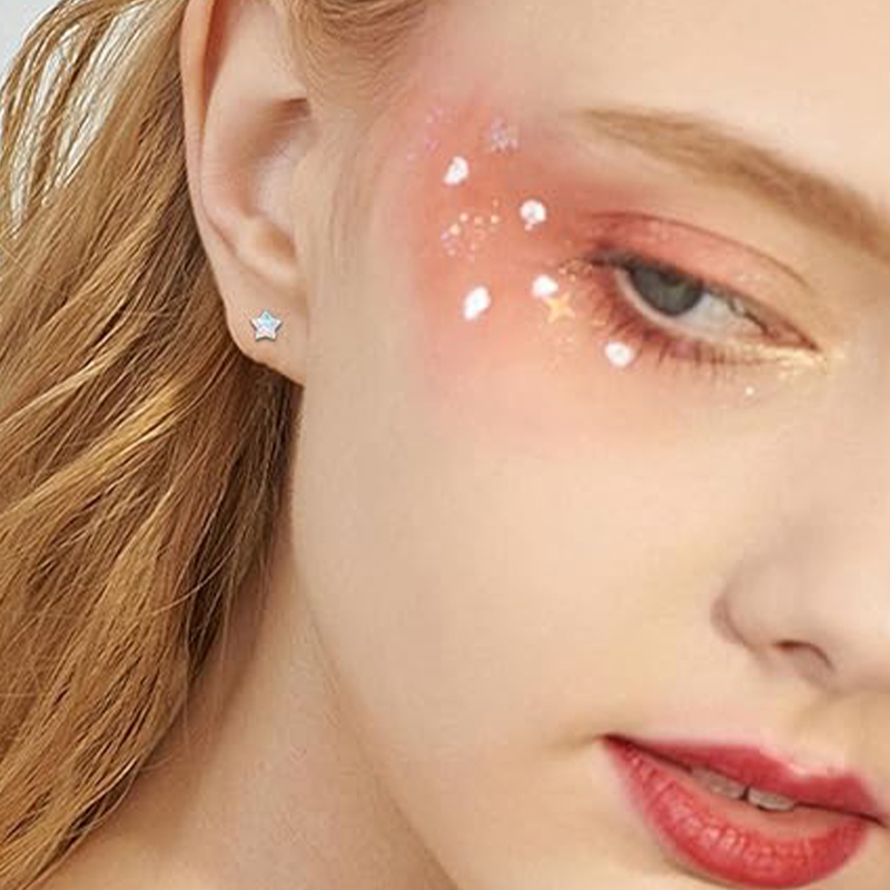 Orecchini a pentagramma in tit - Flat Back Labret Stud recensione e prezzo